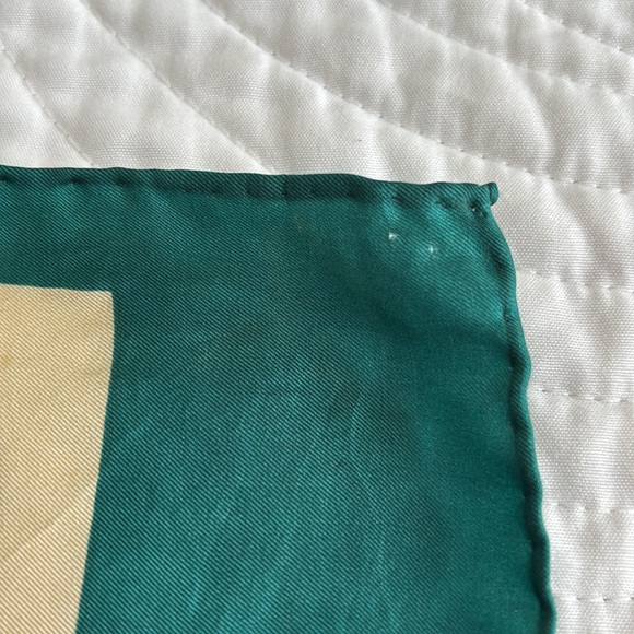 Vintage Echo Silk Scarf Owls Owl Design Pale Gold Emerald Green Colorful Whimsy - Picture 9 of 15